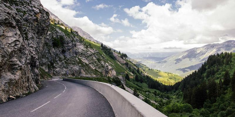 天津企业如何选择本地支付服务商？把握三大关键，赋能金融科技转型